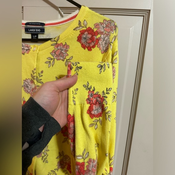 Lands End Cardigan Sweater Women Size L/P Yellow Floral Long Button Up Casual - Picture 2 of 7